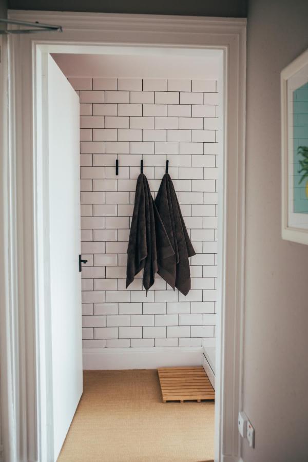 The Main Street Burrow - Your Perfect Hideaway St Boswells 외부 사진